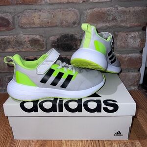 EUC Adidas Boy’s Fortarun 2.0